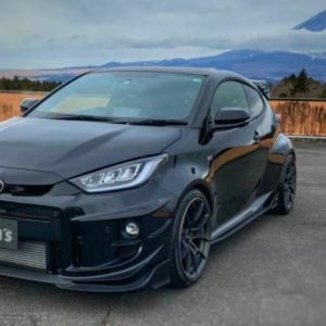 TOM`S Front Stoßstange komplett Toyota GR Yaris 2020+ Canards