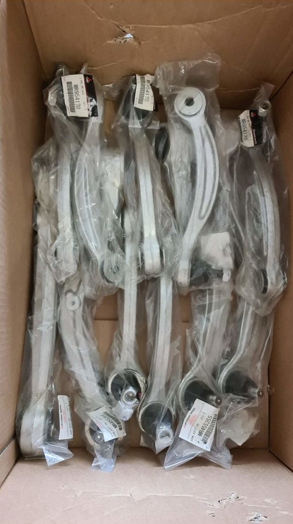 Neuer Querlenker hinten original Mitsubishi für Evo 6-9