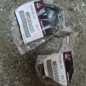 Neue Stabigummis hinten original Mitsubishi für Evo 7-9
