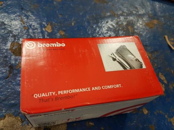Brembo Bremsbeläge vorne MB E-55 S-55 CL-55 CLS-55 AMG Kompressor