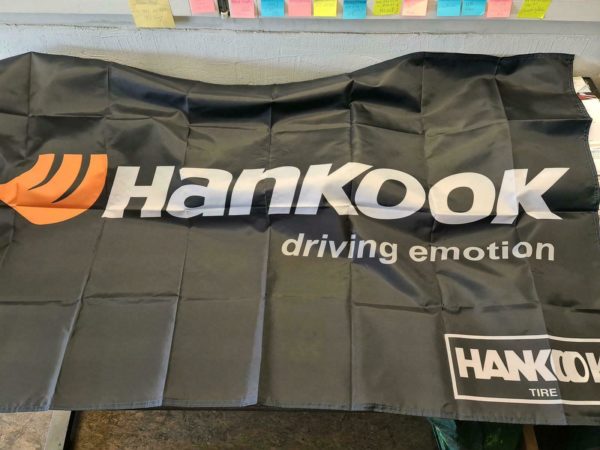 Hankook Wandfahne 150cm x90cm für Garage Werkstatt Ventus Evo