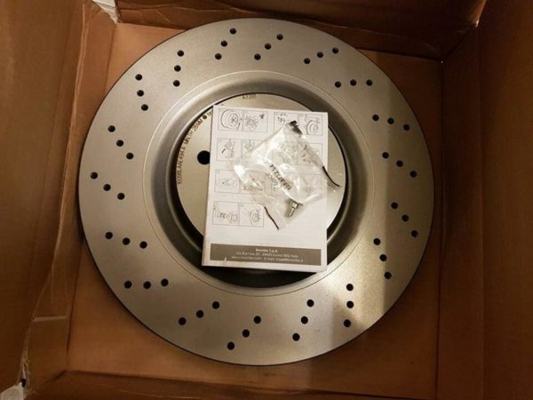 Brembo Bremsscheiben vorne Mercedes C-32 AMG C-55 AMG W203