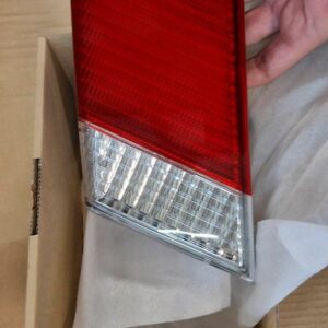 Neuer Reflektor links Heckklappe Mitsubishi Evo 5 6 TME