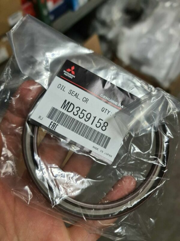 MD359158 - Simmerring Kurbelwelle NEU Mitsubishi Evo 5 6 7 8 9 CT