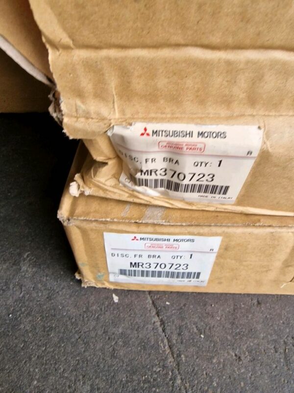 Original Mitsubishi Bremsscheiben vorne Mitsubishi Evo 5-9 -30%