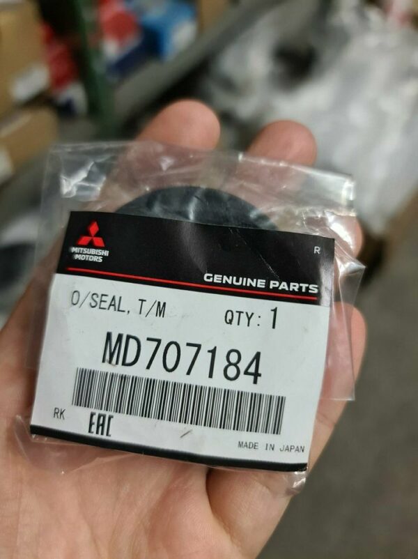MD707184 Simmerring Differential NEU Mitsubishi Evo 5 6 7 8 9 10