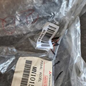 Lagerräumung: MN101544 Gaspedal elektrisch Mitsubishi Evo 10 NEU