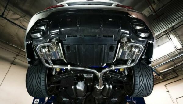 Lexus ISF Abgasanlage HKS Super Sound Master