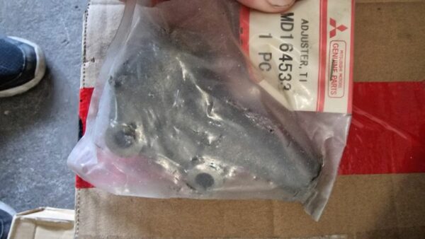 MD164533 Neuer Spannautomat Zahnriemen Mitsubishi Eclipse 1G D20
