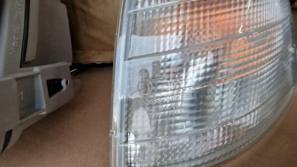 A2028201961 Neuer Scheinwerfer mit Blinker links Mercedes W202 – Bild 3