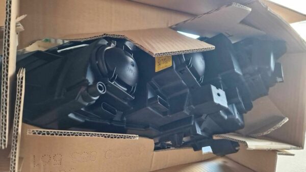 A2208203861 Neuer Scheinwerfer Mercedes W220 S-Klasse original – Bild 4