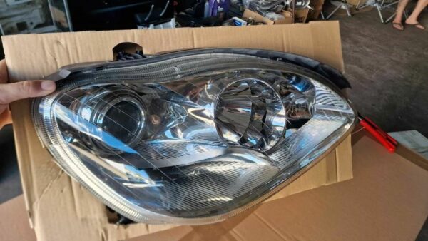 A2208203861 Neuer Scheinwerfer Mercedes W220 S-Klasse original