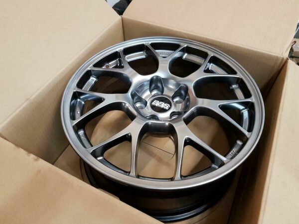 Mitsubishi Evo 10 MR BBS Schmiedefelge 8.5x18 ET38 5x114,3