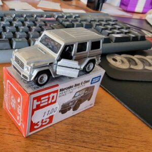 Modellauto Mercedes G-Klasse W463 in 1/62 Tomica