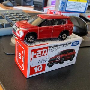 Modellauto Mitsubishi Outlander 3 PHEV in 1/63 Tomica