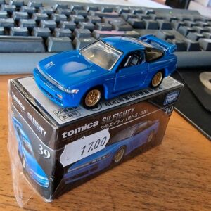 Modellauto Nissan Silvia RPS13 in 1/64 Tomica