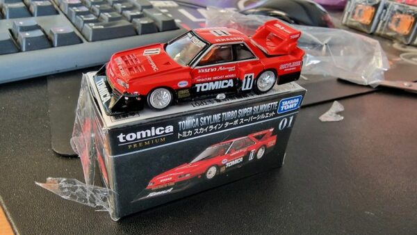 Modellauto Skyline Turbo Silhouette in 1/64 Tomica