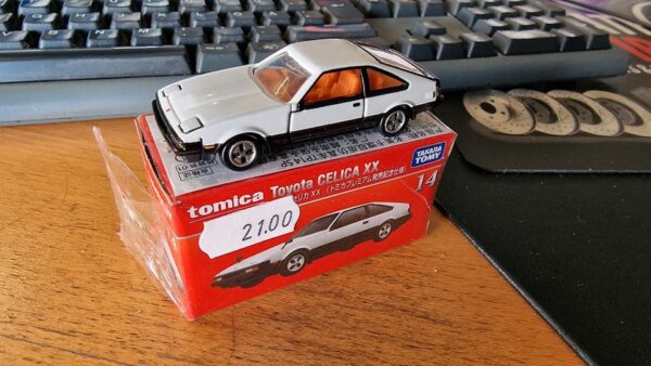 Modellauto Toyota Celica XX in 1/64 Tomica