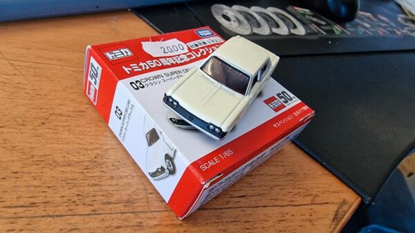 Modellauto Toyota Crown Super Deluxe in 1/65 Tomica