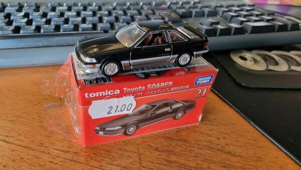 Modellauto Toyota Soarer in 1/64 Tomica
