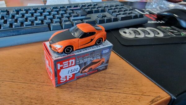 Modellauto Toyota Supra MK5 in 1/64 aus Fast&Furious Paul Walker