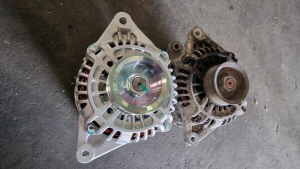 Neue Lichtmaschine für Mitsubishi Evo 4-9 CP9A, CT9 4G63T – Bild 3