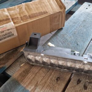 8334A089 Neues 3. Bremslicht für Mitsubishi Pajero 4 V80 V90