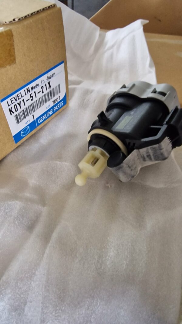 K0Y1-51-21X Neuer Scheinwerferstellmotor Mazda CX-5 Leuchtweitenregulierung – Bild 3