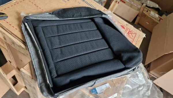 A21291012469G58 Neuer Sitzbezug Mercedes E-Klasse W212 Stoff
