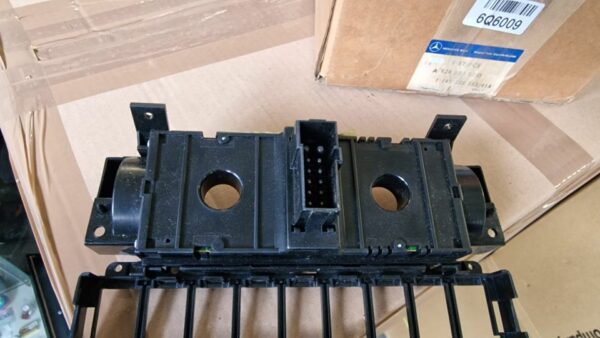 A1248301285 Neues Bediengerät Heizmatik Mercedes W124 E-Klasse – Bild 3