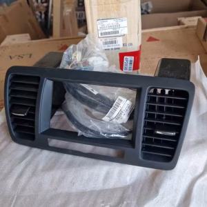H0010AG000 Neue Verkleidung Subaru Outback 2004-2009 Radio Navi