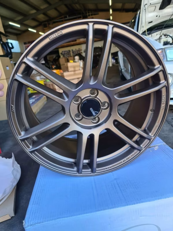 Enkei TSR6 8,5x18; LK 5x100; ET45; matt graphite Subaru