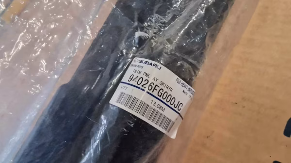 94026FG000JC Neue Kofferraumverkleidung Subaru Impreza 2008-14 – Bild 2