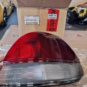 84201AC100 Neue Rückleuchte rechts für Subaru Outback B11 BG
