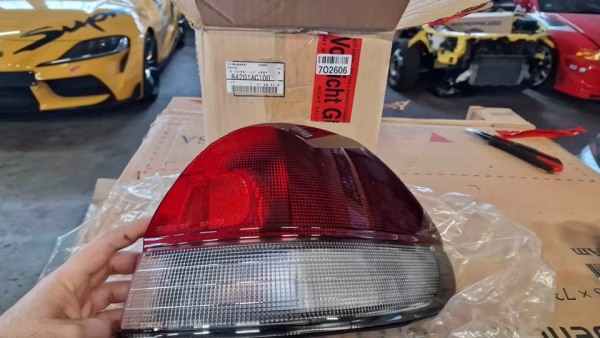 84201AC100 Neue Rückleuchte rechts für Subaru Outback B11 BG