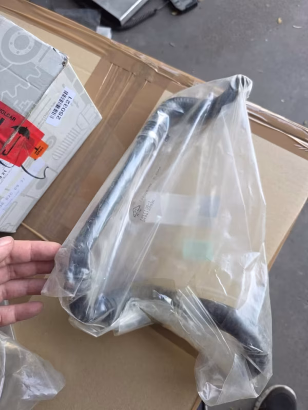 A2104663624 Neue Servoleitung Mercedes W210 E320 CDI – Bild 2
