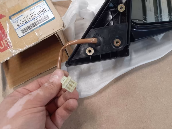 91031FC040NN Neuer Außenspiegel rechts Subaru Forester SF – Bild 2