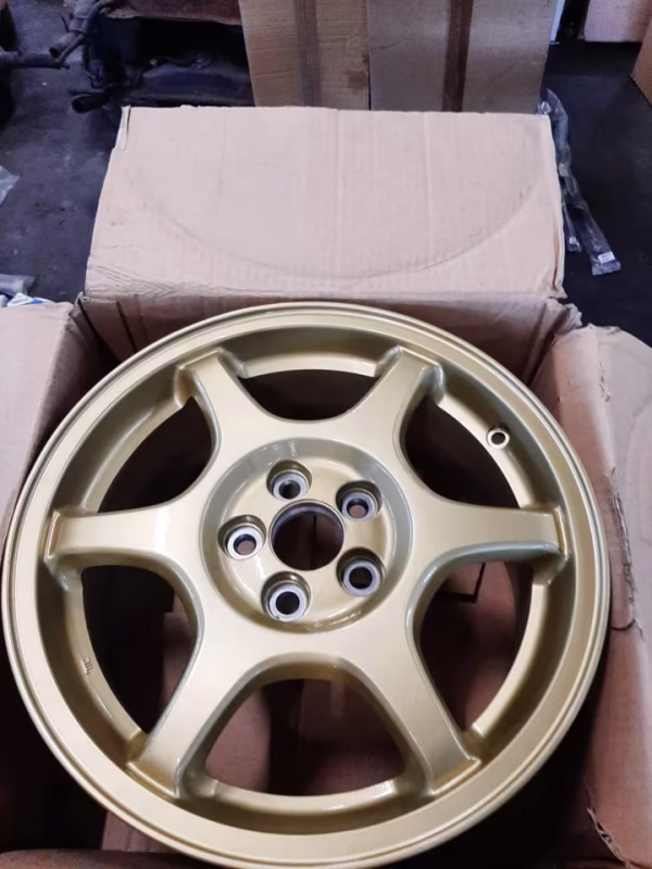 28111FA530 Neue Subaru Impreza GT GC Alufelge 7x16 GOLD