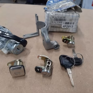 X5741GA100 Neues Schlüssel + Schloss +Zündschloss Set Subaru