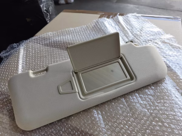 A21981002108L78 Neue Sonnenblende rechts Mercedes W219 C219 beige – Bild 2
