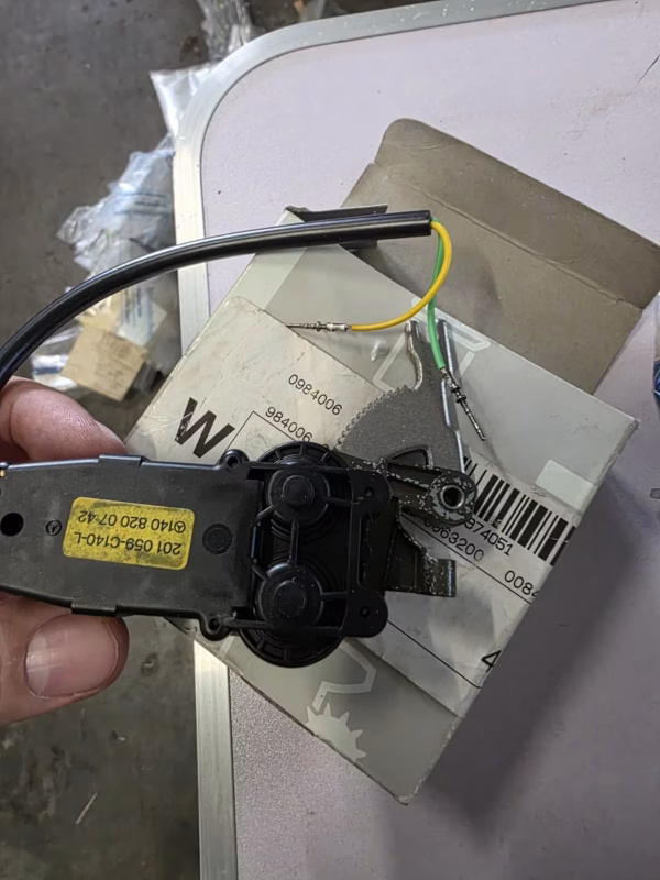 A1408200742 Neuer Elektromotor Sitzlehne links Mercedes W140
