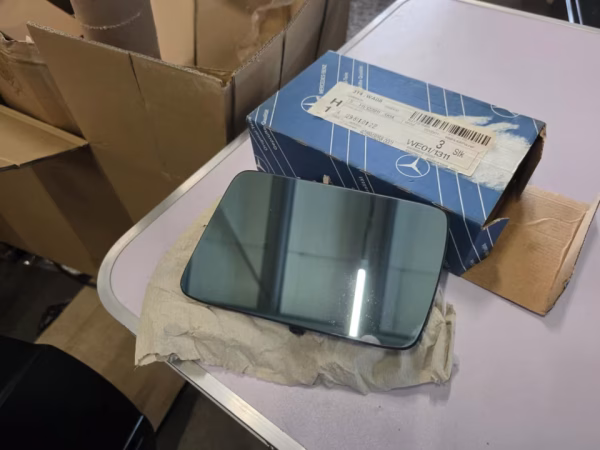 A1298110122 Neues Außenspiegelglas links Mercedes R129