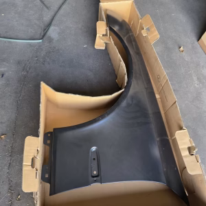 A2118801318 Neuer Kotflügel vorne links Mercedes W211 original