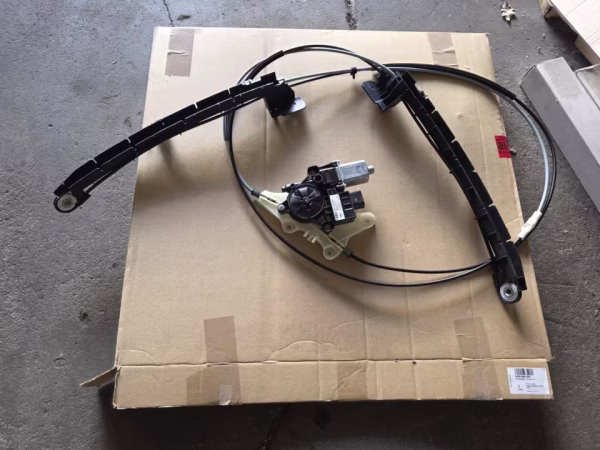 8W9863560 Neuer Antrieb Kofferraumabdeckung Audi A4 B9 Avant