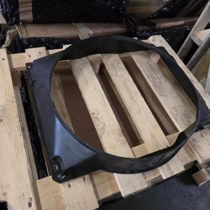 A1155050455 Neue Lüfterhaube Lüfterzarge Mercedes W115