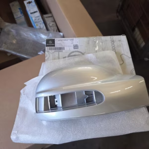 A63981105619744 Neue Außenspiegelkappe rechts Mercedes W639 Viano