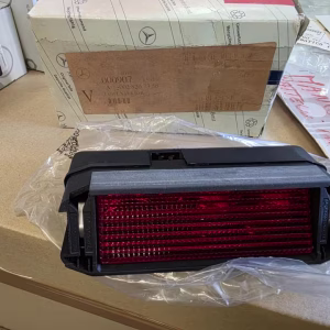 A0028207356 Neue dritte Bremsleuchte Mercedes W638