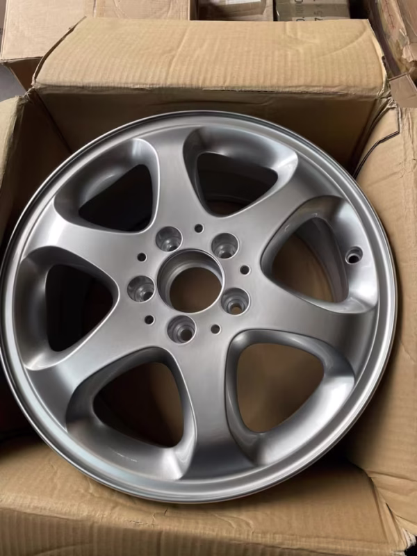 A2104011902 Neue Mercedes Alufelge 7,5Jx16 ET41